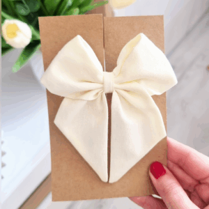 Kokardka Elen - spinka kremowa