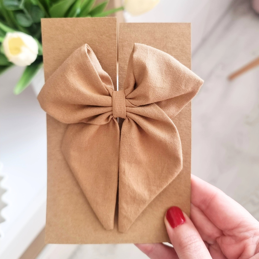 Kokardka Elen - spinka brązowa