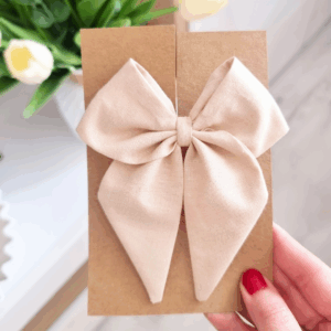 Kokardka Elen - spinka beżowa