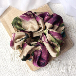 Scrunchie oversized beż w kwiaty i listki