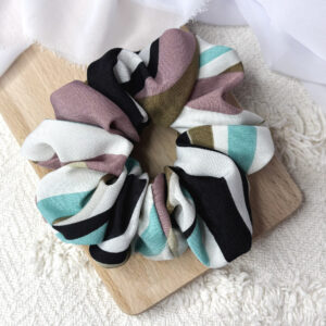 Scrunchie oversized pastelowe i brudny róż paski