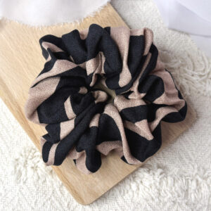 Scrunchie oversized brązowo - czarna zebra