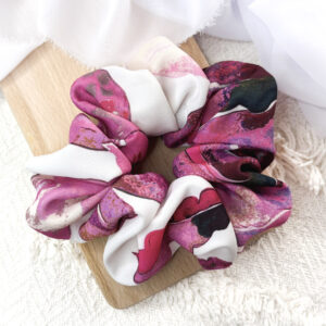 Scrunchie oversized różowo - fioletowe duże kwiaty
