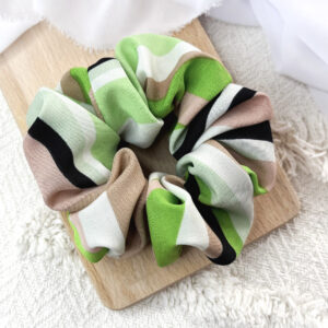 Scrunchie oversized zielone - beż paski