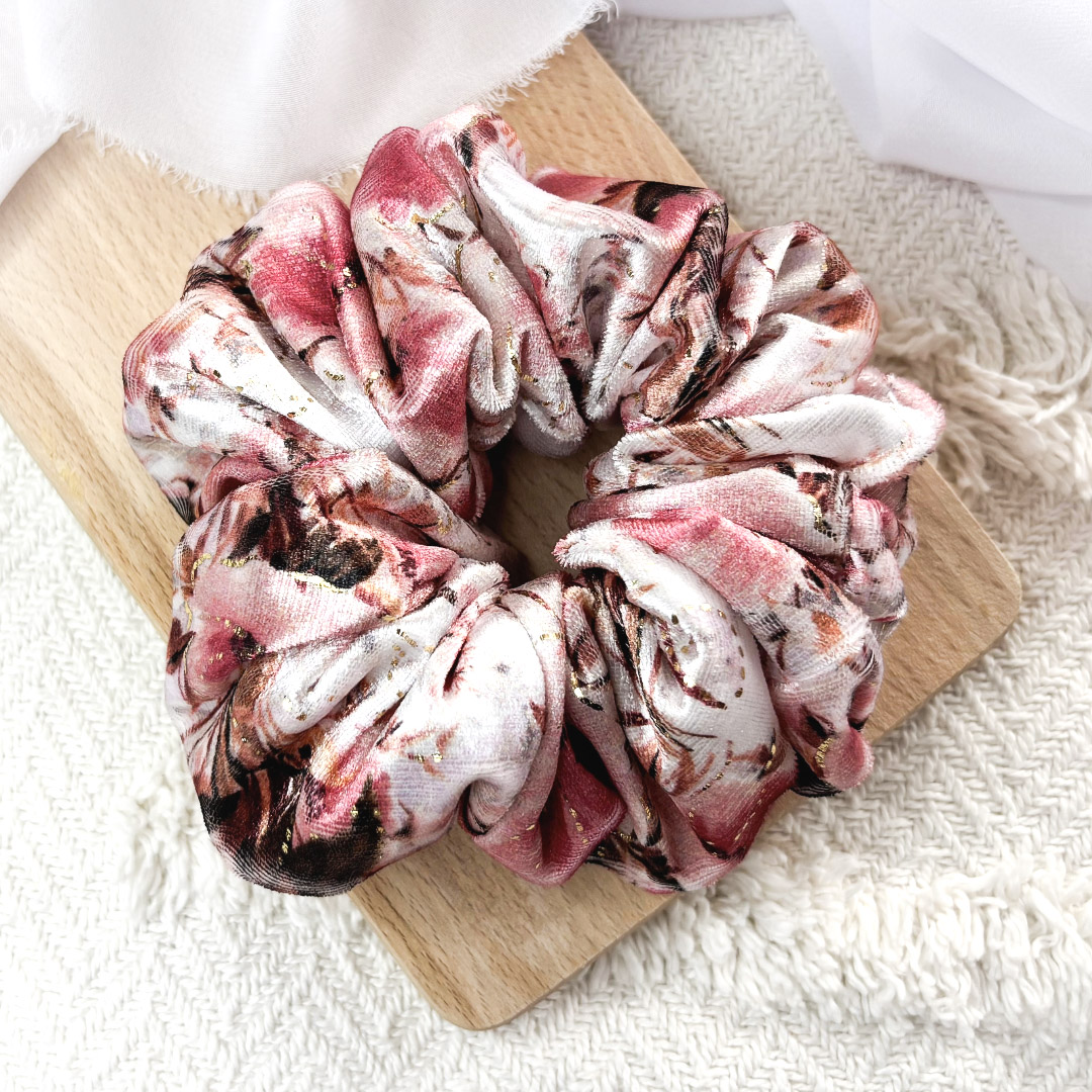 Scrunchie oversized różowe kwiatki