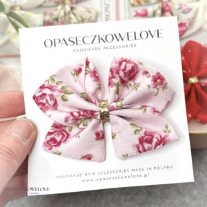 Kokardka Ali - jasny róż w różyczki - opaska / spinka